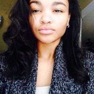 Meet your Posher, Mayah