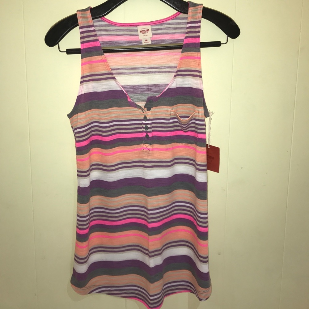 New Women's summer tank top size medium