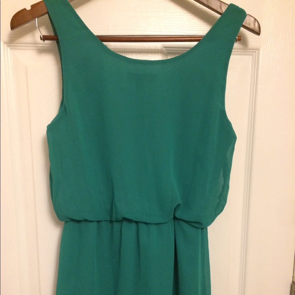 Dress - Picture 3 of 3