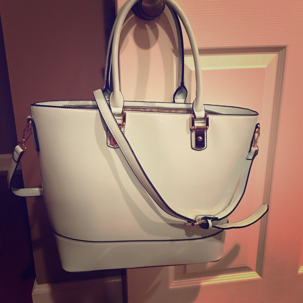 Shoulder bag by simply noelle BRAND NEW never used