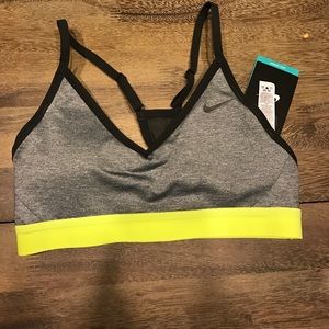 NWT Nike Light Support Sports Bra Adjustable Strap