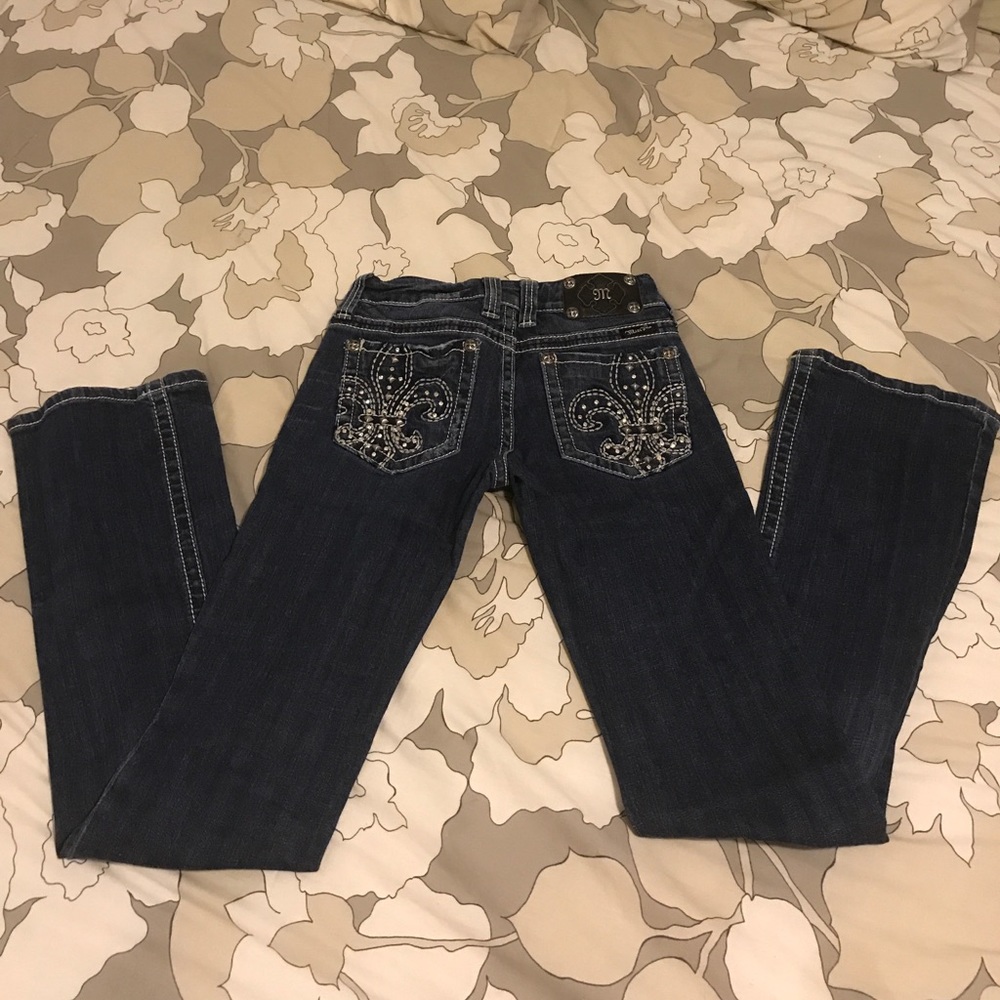 LIKE NEW! Miss me jeans size 27 and boot cut.