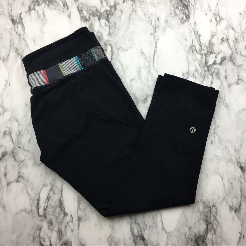 LULULEMON cropped yoga pants