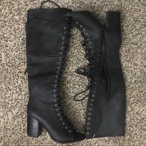 FOREVER 21 Knee High boots 👍🏻