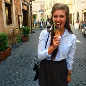 Meet your Posher, Ellie