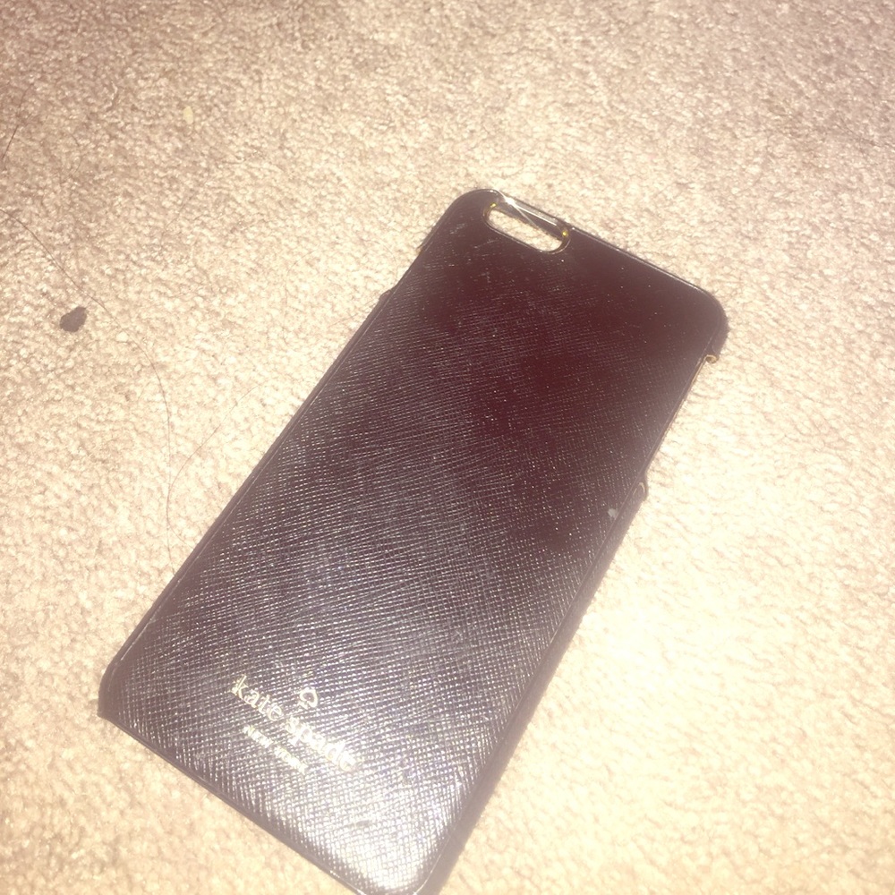 Black snap on case (Kate spade ♠️)