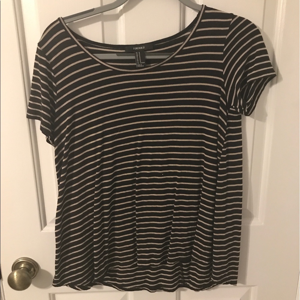 Short sleeve shirt