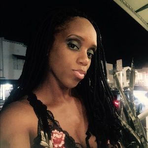 Meet your Posher, Tavette