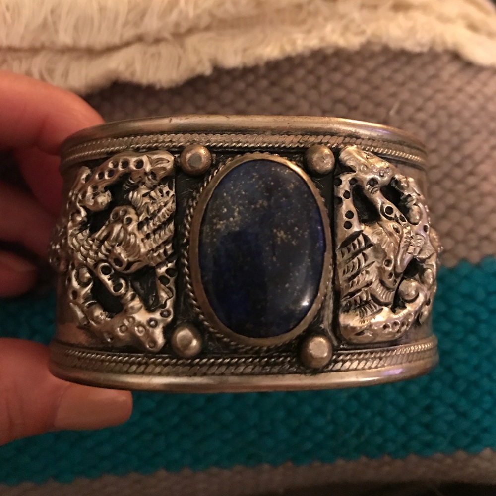 Metal Cuff in silver finish w/ blue stone