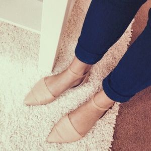 Nude Pointed Sandals