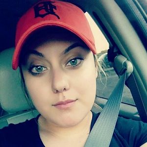 Meet your Posher, Kimberly