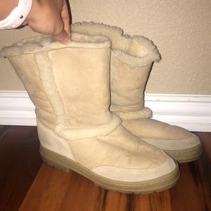 Ugg Sundance Short Boots