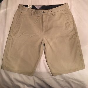 Men's Volcom Khaki Shorts