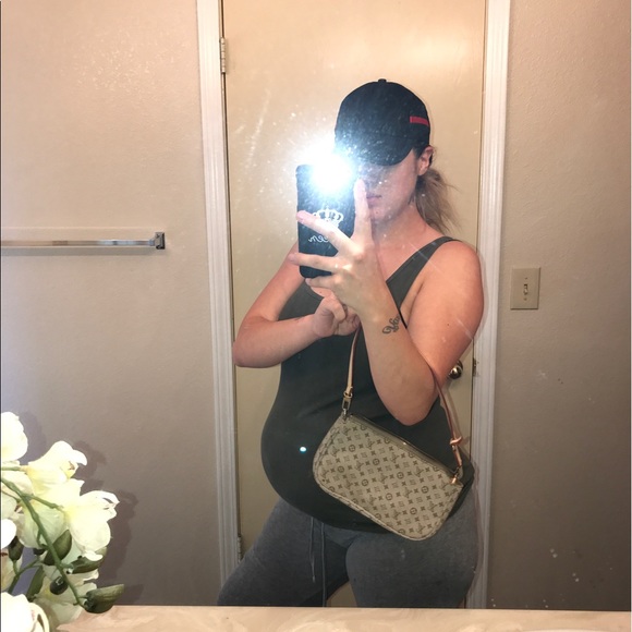 Small Purse - Picture 2 of 3