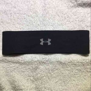 ✨SOLD✨ Under Armour headband