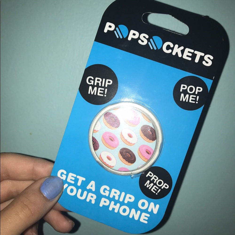 Donut Pop Socket