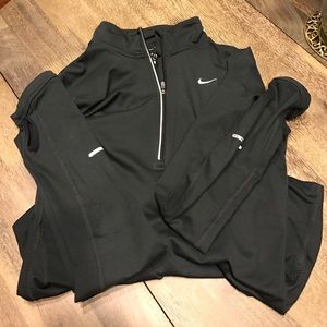 NWOT Nike Half Zip Black Women's Small