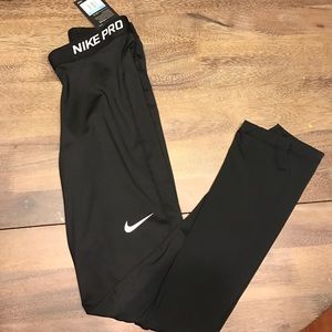 NWT Nike Pro Tights Black Medium