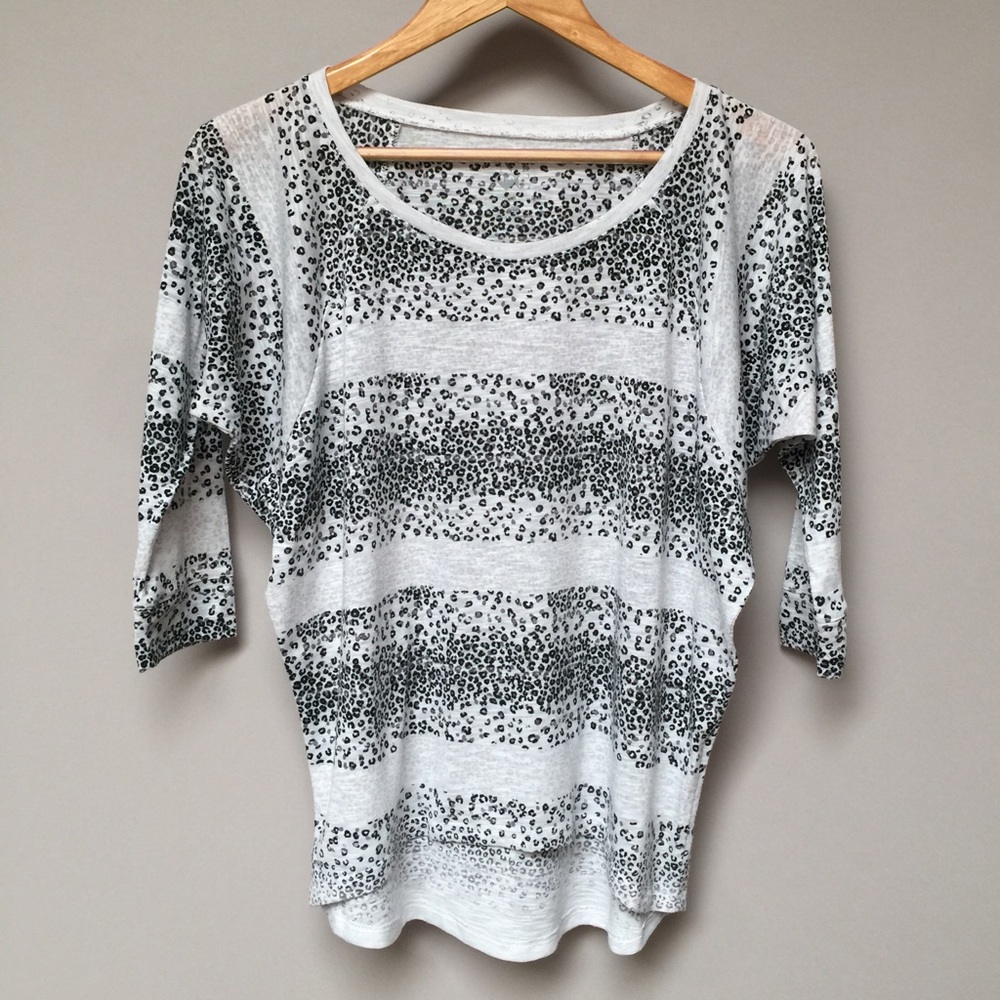 NEW YORK AND COMPANY ANIMAL PRINT SHEER TOP