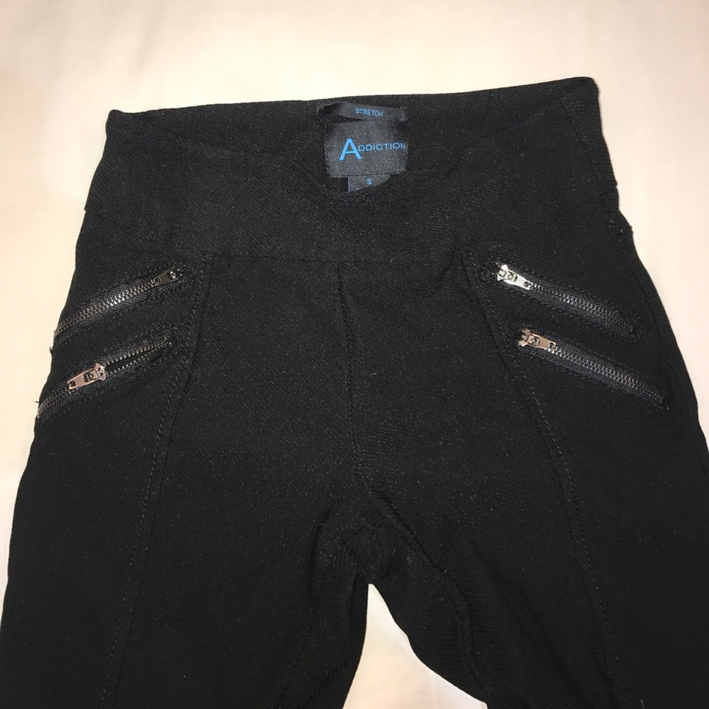 Women's black stretch leggingings size small