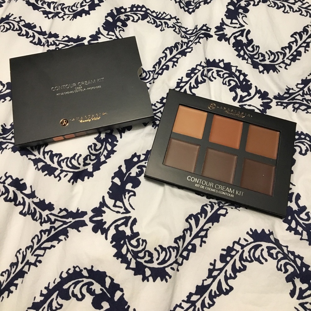Anastasia cream contour kit, deep skin tone NWT