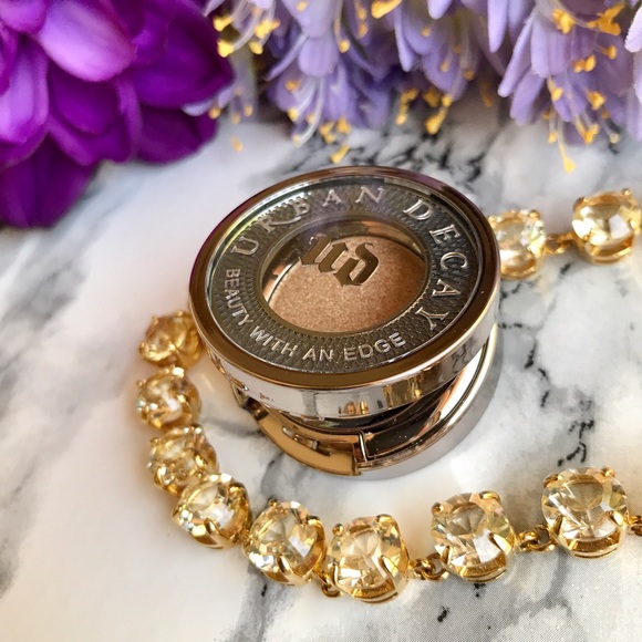 🆕SOLD☀️ Urban Decay Eye Shadow in Half Baked - Picture 3 of 8