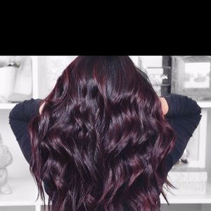 Meet your Posher, Leslie