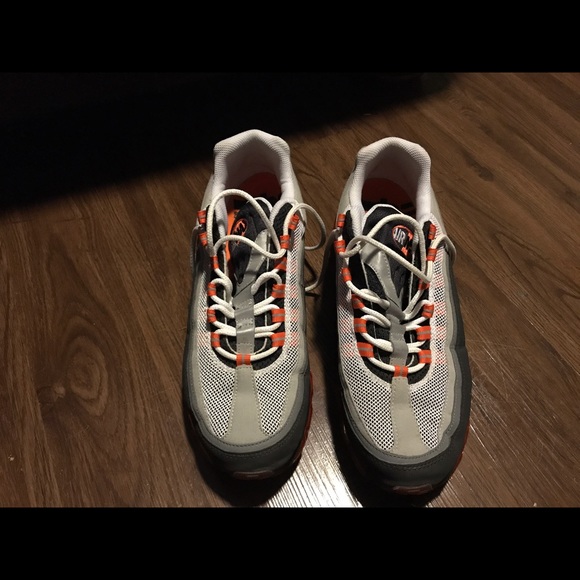 Nike Air Max 24/7 - Picture 2 of 3