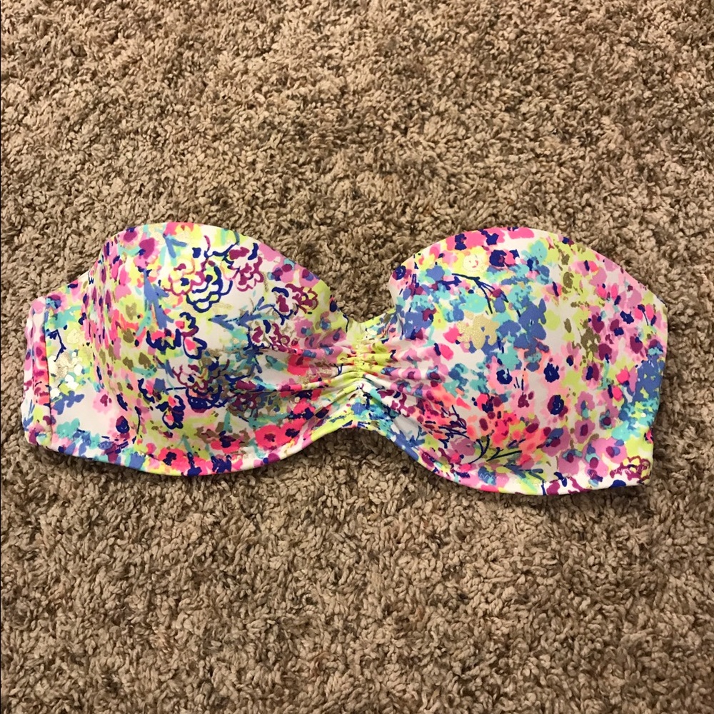 Victoria secret Swim top- 34 C