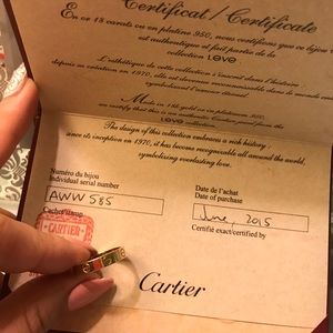 Cartier  Love  band