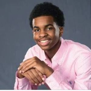 Meet your Posher, Corey