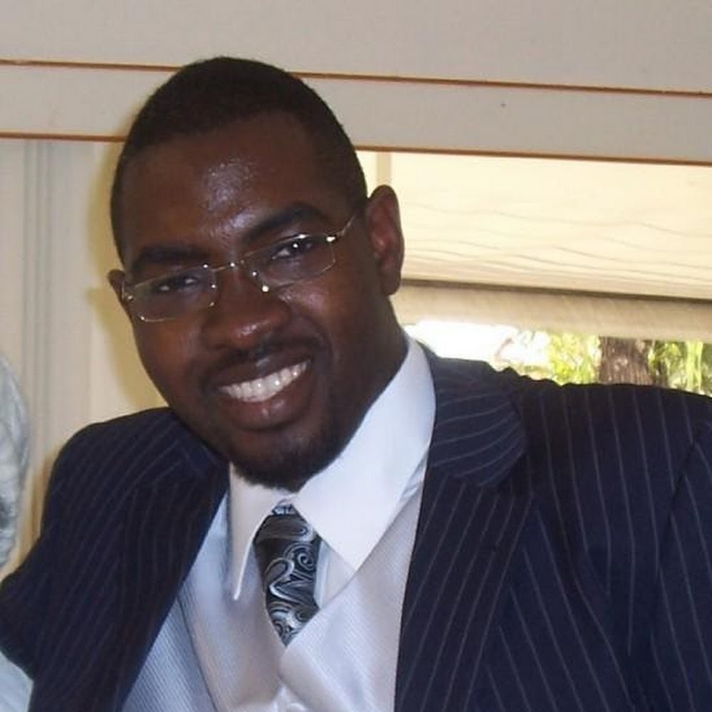 Meet your Posher, Beniques