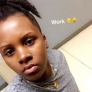 Meet your Posher, Lazetta