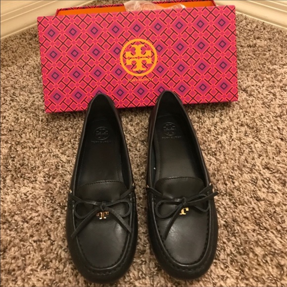 Tory Burch Shoes - Size 6.5 Tory Burch Black loafer
