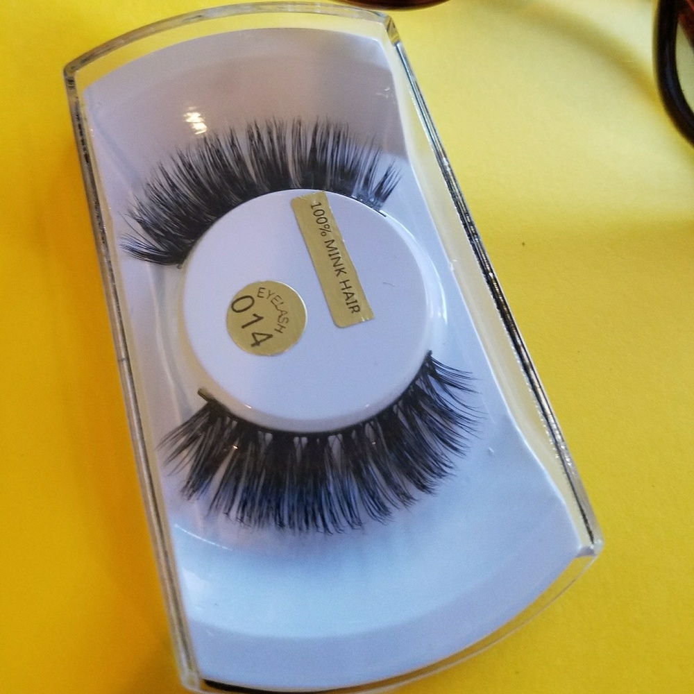 Brand new mink eye lash