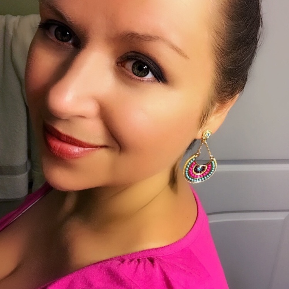 💙💎Adorable Statement Earrings!💎💙Gold Pink Aqua - Picture 6 of 16