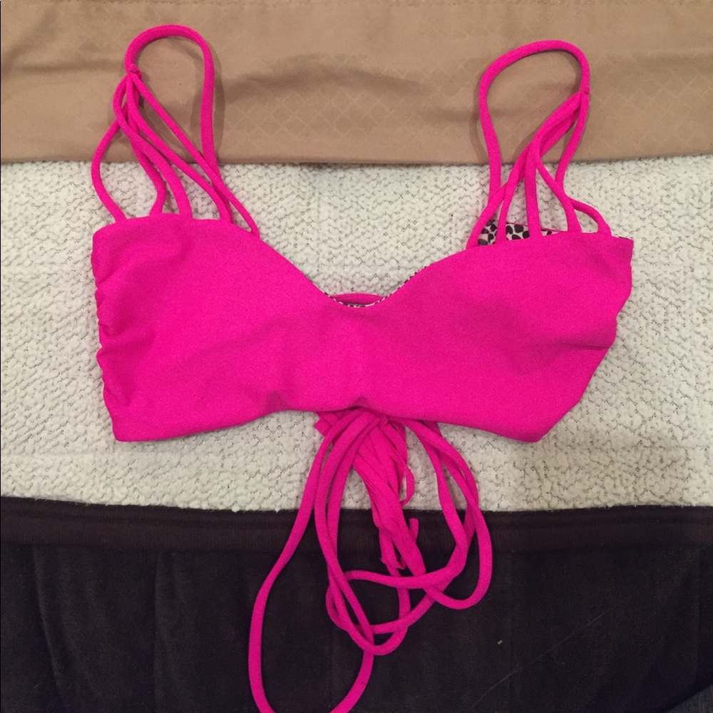 Acacia Krobokan Bikini Top in Guava Pop (NWOT)