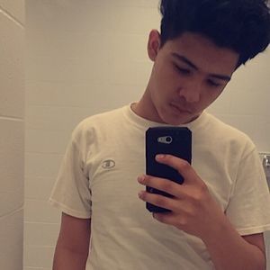 Meet your Posher, Agustin