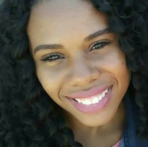 Meet your Posher, Sydney