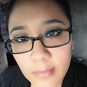 Meet your Posher, Araceli