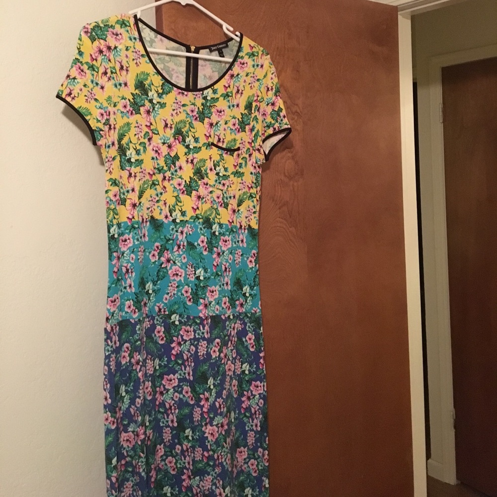 Maxi- floral. Juicy Couture