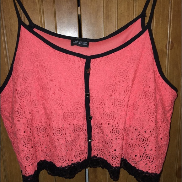 Top - Picture 1 of 1