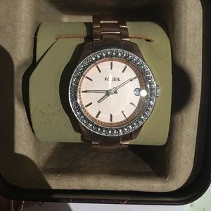 Rose gold fossil watch