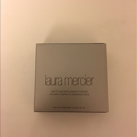 Laura Mercier Other - Laura Mercier matte radiance baked powder