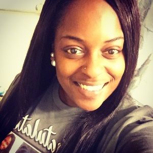 Meet your Posher, Donetta