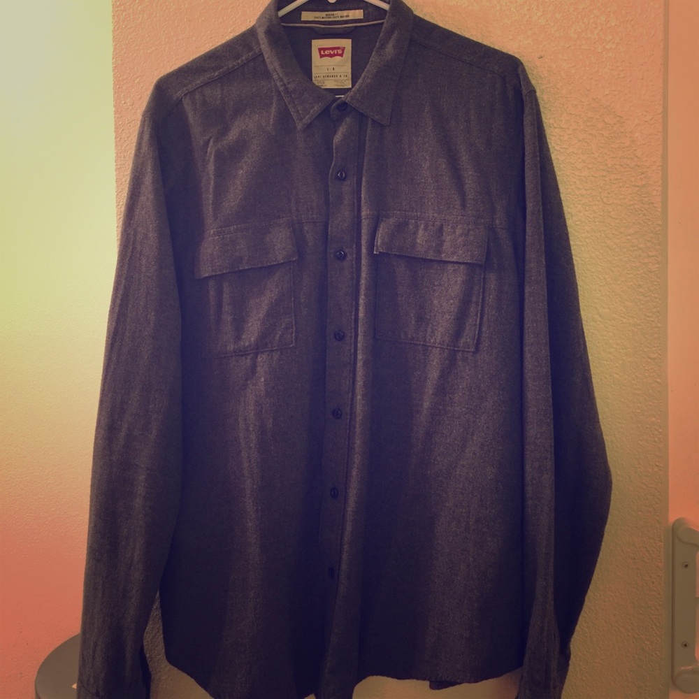 Levi's men shirt