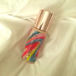 Josie maran vibrancy foundation. 85% left.