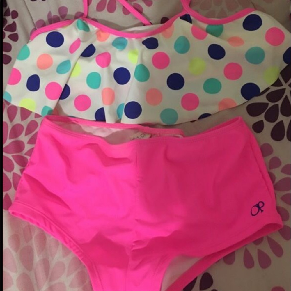Girl swim suit. Size 14-16