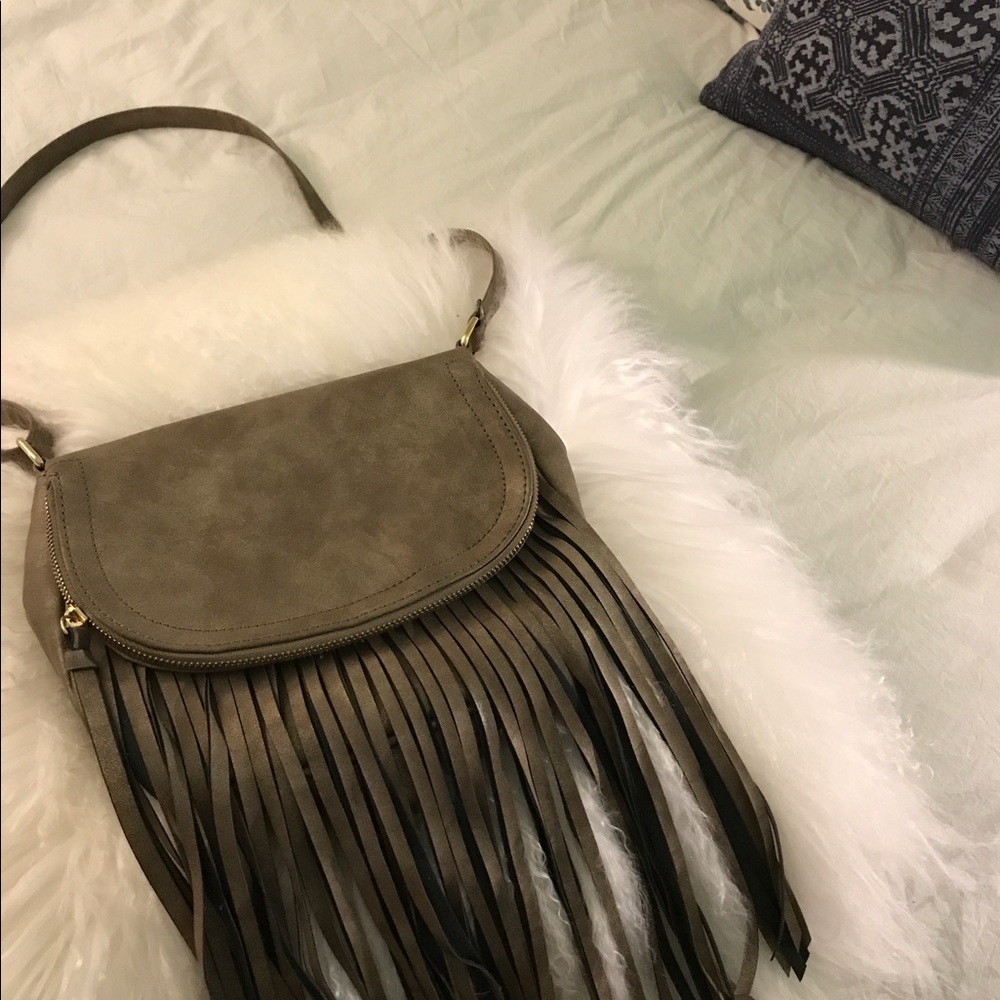 Grey/troupe fringe crossbody purse