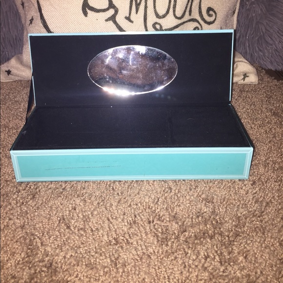 Teal Jewelry Box - Picture 2 of 4